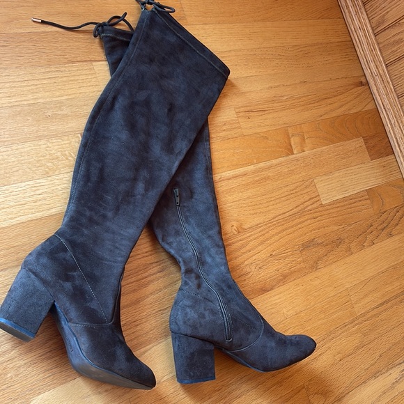 Over the knee tall boot - Picture 14 of 14
